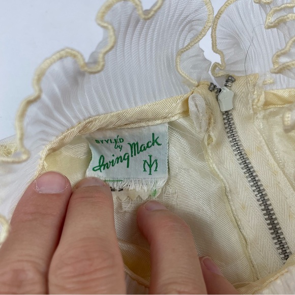 Irving Mack Vintage Cream Ivory White Dress Long Sleeve Ruffle Girl Classic - Picture 2 of 9